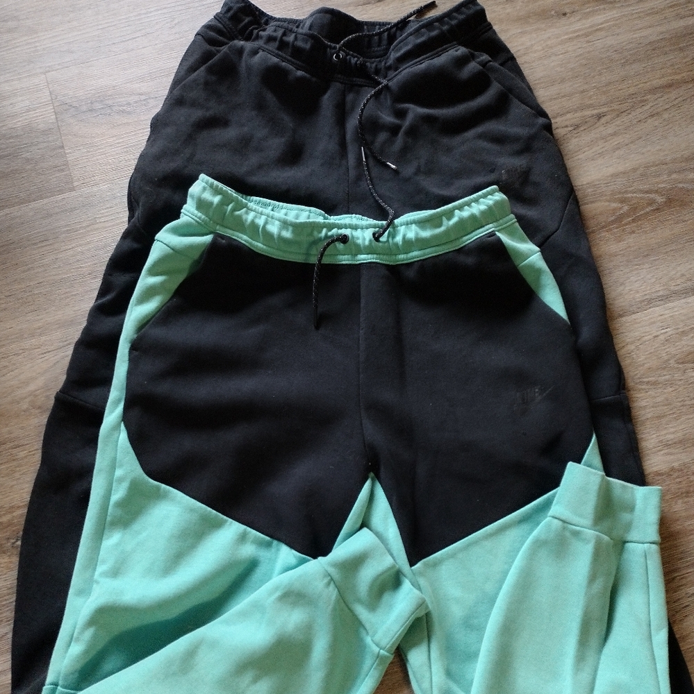 Nike  Black and Teal Joggers.. Medium Size